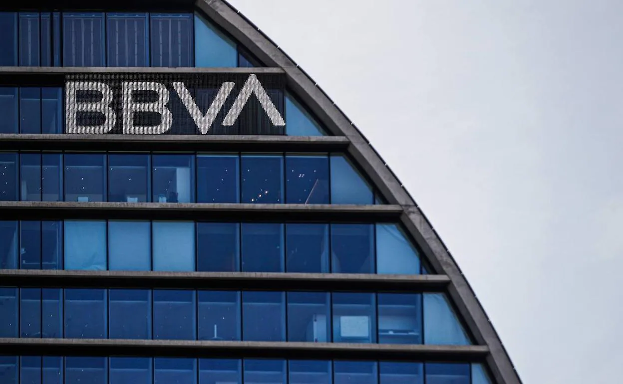 BBVA | BBVA Regala A Sus Clientes 150 Euros Si Cumplen Estos Requisitos ...